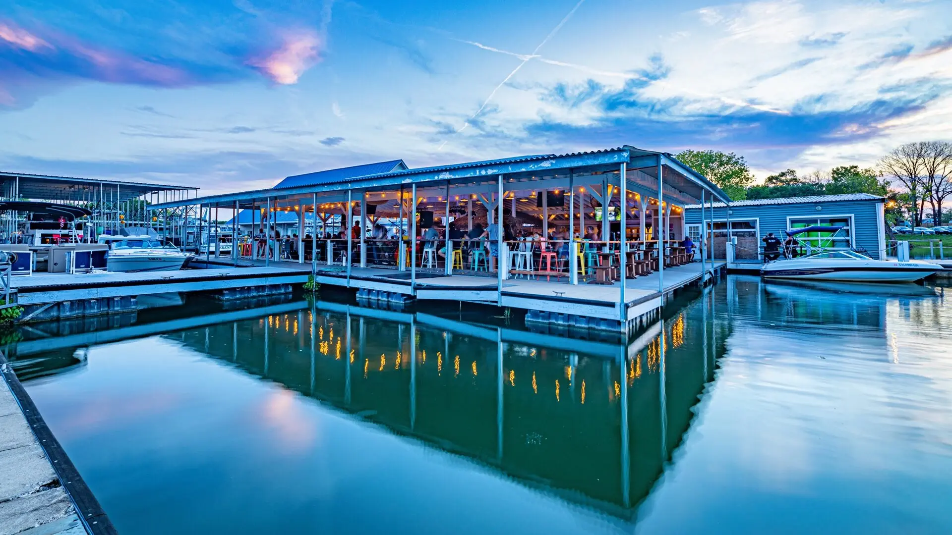 southern marina restaurant